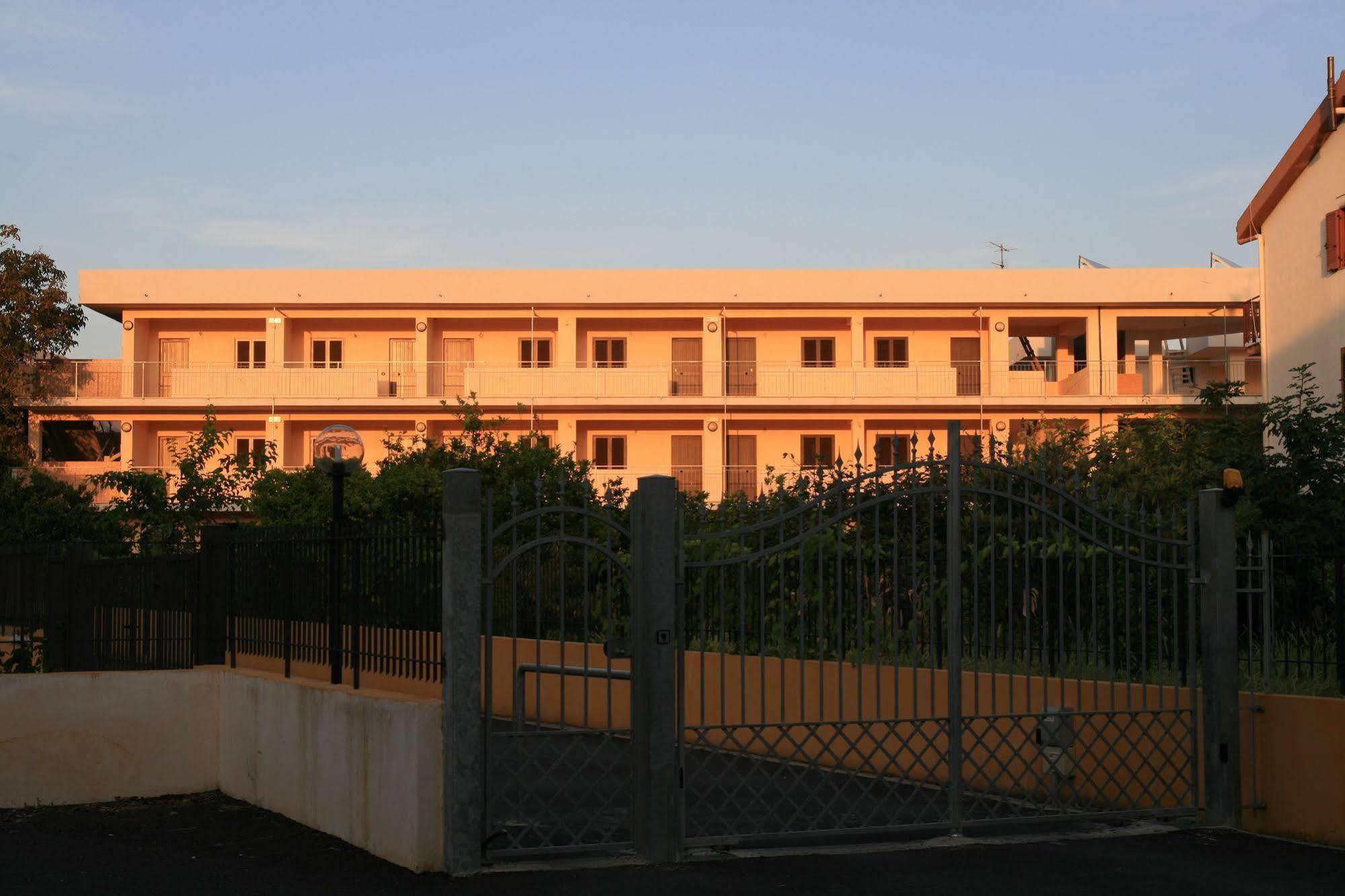 Hotel Residence Turium Santa Maria Del Cedro Exterior photo